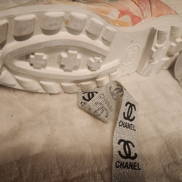 RARE chanel shoes - Picture 12 of 16